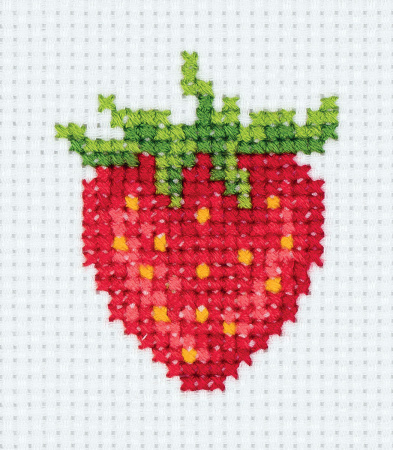 Набор для вышивания Кларт "Ягодка"  7,5*8,5см
